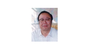 哈忠義.1996年－2003年任內(nèi)蒙古大學(xué)職業(yè)技術(shù)學(xué)院院長(zhǎng)